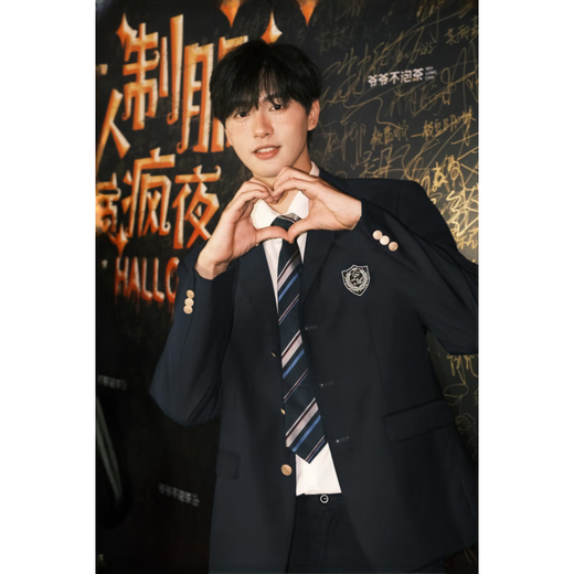 FANQI 18-year-old teenager high school student adult dress suit dk uniform men's suit loose trendy shoulder pad Japanese style black suit + white long shirt + trousers XL badge