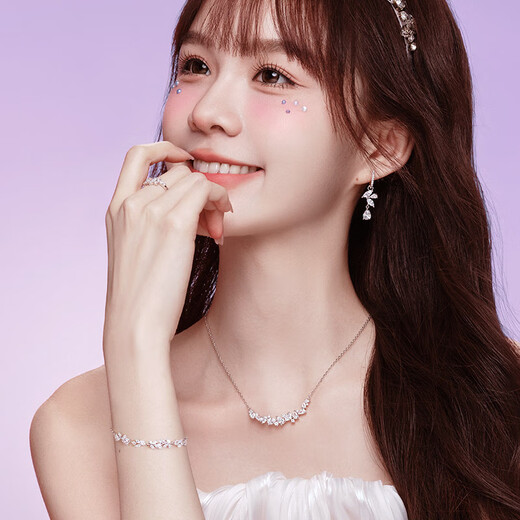 Fanci Fanqi Wisteria Lächeln lila Armband Mädchen Silber Kleidungsstücke Licht Luxus High-End-Schmuck Geburtstag Geschenke für Freundin und Frau