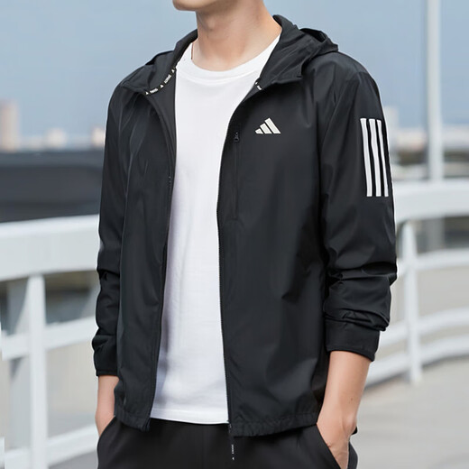 Adidas (adidas) Jacke für Männer im Freien Windschutz Sportbekleidung Mode Casual Woven Kapuzenjacke für Männer in1483/gewebte Kapuze L L L.