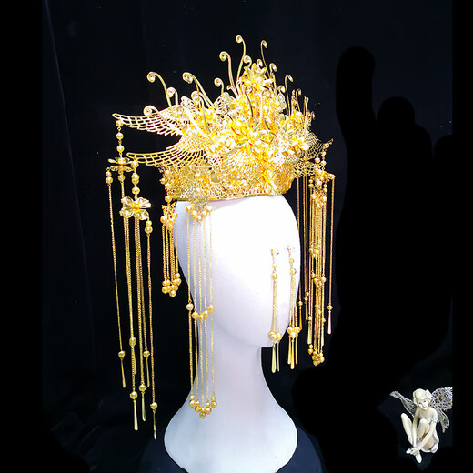 The Phoenix ist die neuntägige Krone der neun-Schwanz-Fuchs-Phoenix-Krone Ancient Style Braut wird mit einem neuen Stil mit einem neuen Stil heiraten.