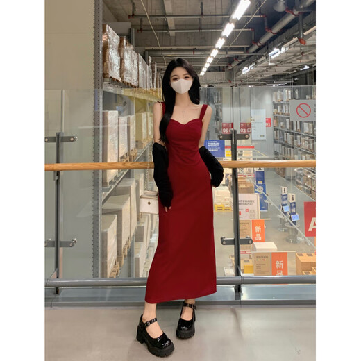 歌温妮夜店性感女装纯欲小个子大码红色吊带连衣裙外搭罩衫抹胸修身包臀 针织开衫+吊带裙 XL :（建议120%7E140斤）