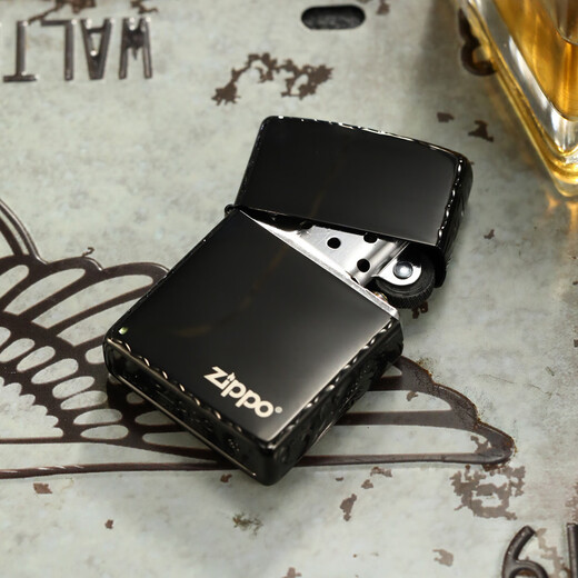 ZIPPO【情人节限定】之宝打火机套装正版黑冰双面唐草精雕礼物送礼男 侧雕唐草商标（单机）(DY9902ZB) 均码