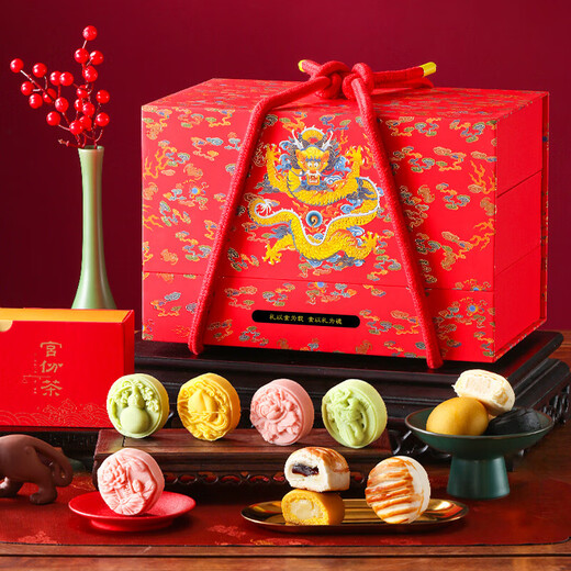 御茶膳房（The  Imperial  Palace）糕点心茶叶年货礼盒过年送礼礼品春节北京特产新年零食礼包897.5g 【金蛇送福】蛇年糕点礼盒