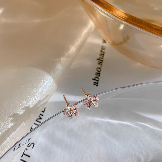 Yican S999 Silver Needle Zircon Flower Earrings Niche Design Earrings 2025 New Style Beautiful Temperament High-end Earrings S999 Silver Needle Zircon Flower Earrings