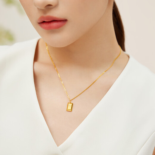 Luk Fu Schmuckleuchte und Schatten Gold Serie Gold kleiner Goldbarg Gold Ziegel 5g Gold Halskette Einer Teil Preis HIG30137A 8.48 Gramm (einschließlich Arbeitskosten 967 Yuan) Kleine Edition