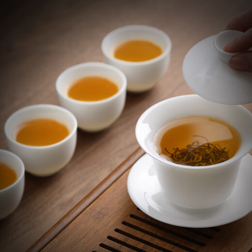 Not clumsy mutton fat jade porcelain master cup single cup tea special ceramic kung fu tea cup 6 cups white porcelain fragrant snow small tea cup