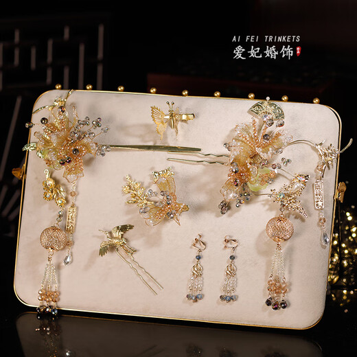 Senyong Xiuhe headdress 2024 new Chinese style bride Xiuhe dress cheongsam dragon and phoenix gown golden step rocker hairpin wedding hair accessories model same style headdress + ear clip