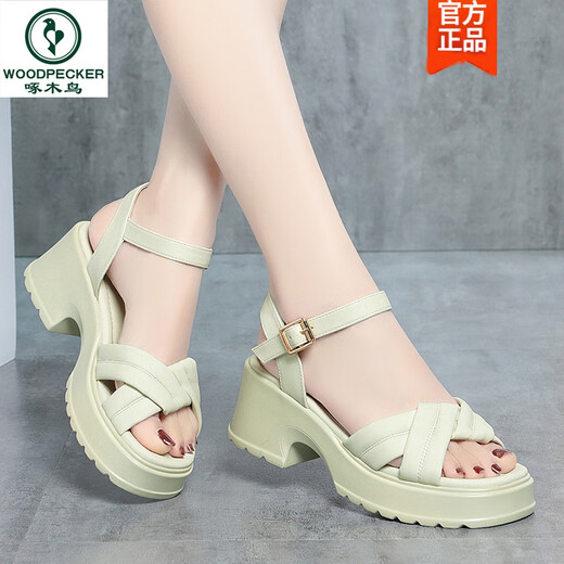 Spechtsgurt Sandalen für Frauen, Schwammkuchen dicker Sohle komfortabler und vielseitiger Sommer Neues Feenstil wasserdichtes Plattform Weiche unten Römische Frauenschuhe Hy2677 Black 35