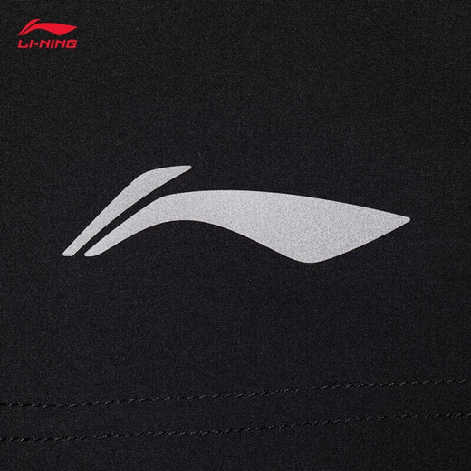 Li Ning Краткие спортивные штаны для мужчин 2024 Новая дышащая ткань Твердое цветовое спорт и повседневные шорты AKSU679 Black (679-1) 3XL 190