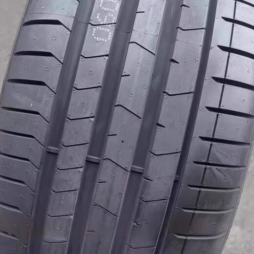 倍耐力防爆轮胎225 245 50 45r18r17适配宝马x12357系x6M级z4 275/40r18 22.5英寸 6.7J