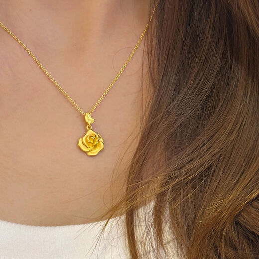 Shien-plated 18K gold rose flower necklace for women, romantic retro 99 flower pendant, clavicle chain, girlfriend gift, three-dimensional rose flower necklace