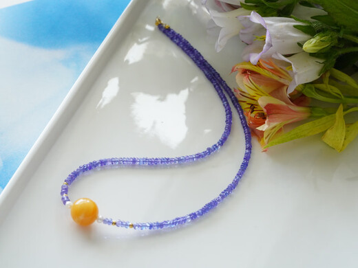 Lierui Natural Tanzanite Plate Jewelry Stone Clavicle Chain Fantasy Amethyst Pendant Beeswax Pearl Stacking Necklace Gift for Women 1# Tanzanite Beeswax Clavicle Chain