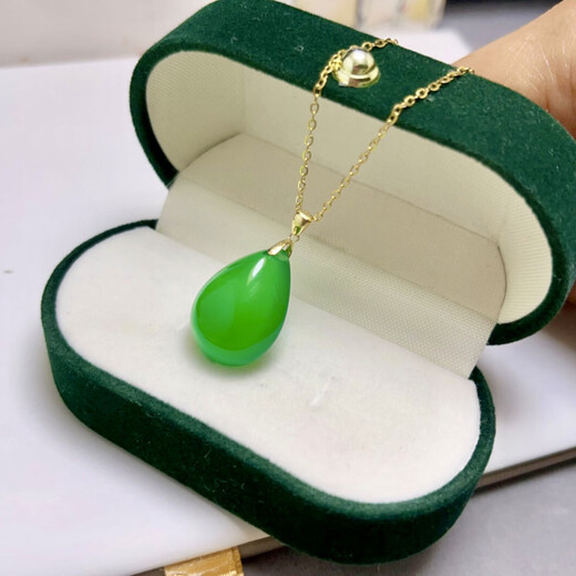 Li Shen 18K gold natural chalcedony water drop pendant necklace green jade pendant large size 15x20mm jewelry gift 15x20mm 18k gold without chain