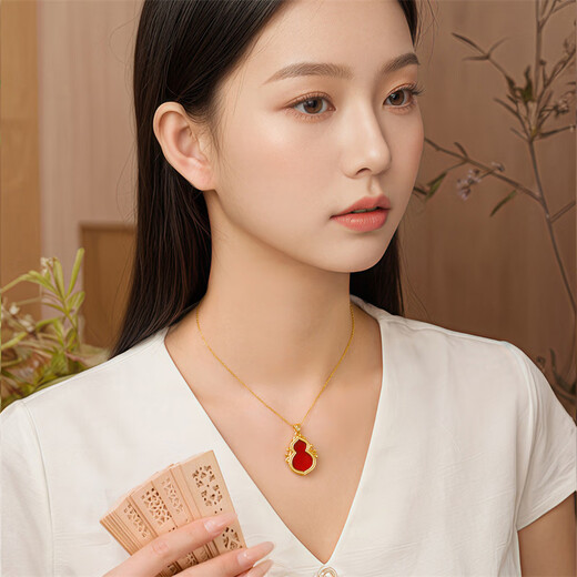 Shipulin 18K gold pendant, Simei gourd pendant, birthday gift for girlfriend, about 0.55~0.6g + inlaid zircon, Fulu pendant