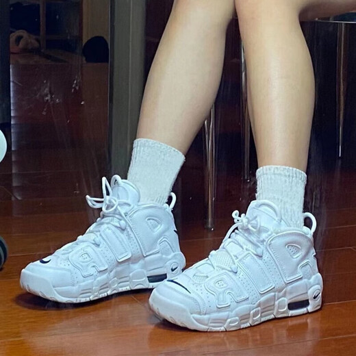 Nike (NIKE) Women's Shoes AIR MORE UPTEMPO (GS) Pippen Big Air Black and White Trendy Retro Sports Shoes Basketball Shoes DH9719-100 White/Little Blue Hook 35.5