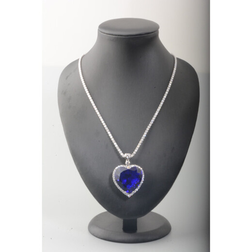 Hunter TITANIC Titanic Ocean Star Necklace Tanzanite Love Necklace Collection Heart-Shaped Synthetic Tanzanite + Round Diamond Necklace 18 inches S
