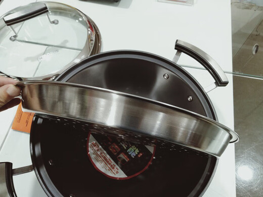 Fengpin Youzuo stew pot anti-spill double-ear iron pot wok cast iron true stainless flat bottom less oil smoke uncoated 32 gift box black 320cm