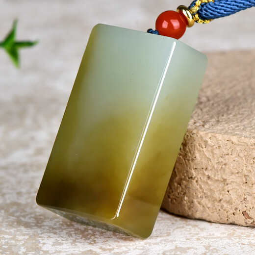 Kaoyukaoju Hetian Jade Anhänger, Männer und Frauenwassertropfen, Jade-Anhänger, Blau-weißer Jade-Anhänger, Fünf-Sugar-Farbe, M9230