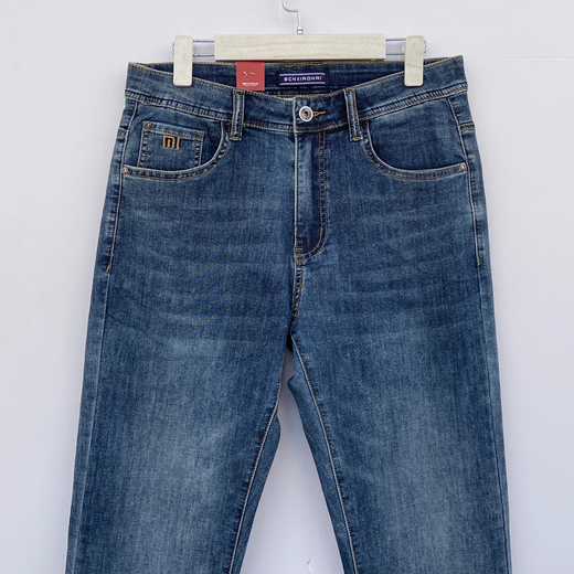 Dumme Kinder Dumme Kinder Denim Herrenhosen C9759 Hellblau mittelgroß und hohe Taille 2025 Frühling und Sommer Neue Männer -elastische gerade fette Hosen hellblau dünn 34 (Taillenumfang 2 Fuß 7)