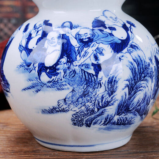 2Jin Jin is equal to 0.5kg 3Jin Jin is equal to 0.5kg 5Jin Jin is equal to 0.5kg Wine bottle blue and white character gourd ceramic Jingdezhen homemade medicinal wine wine jar wine jar piggy bank wine pot 3Jin Jin is equal to 0.5kg