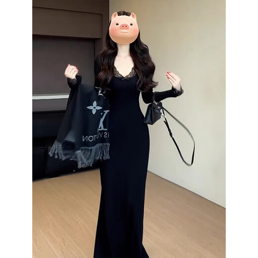 Hao'e early autumn black dress Hepburn style v-neck knitted skirt advanced 2025 with coat inner bottoming hip-covering long skirt V-neck knitted dress black L