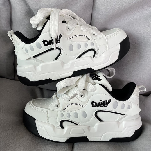 Rxex Hong Kong Style Bread Shoes Spring New Style Stild Student Sports Casual Sports Pareja de los hombres espesos de papá Hombres Hombres blancos Gris 42