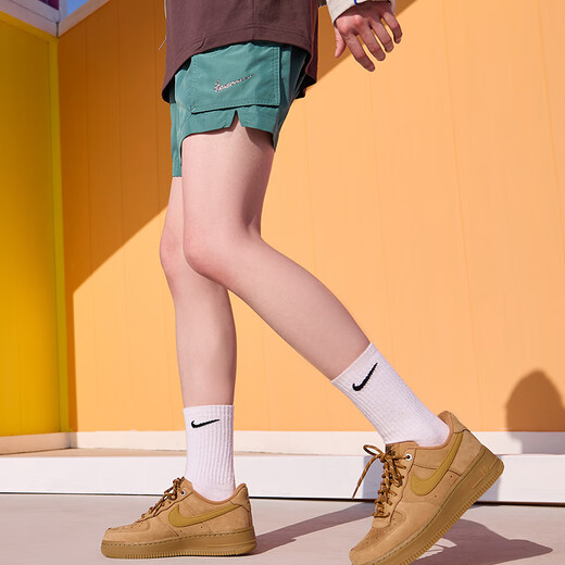 
Nike (NIKE) AIR FORCE 1 Women's Air Force One Sneaker Spring Glue Sole FZ7372 200 Linen/Wheat Yellow/Rubber Light Brown/Black/Team 35.5