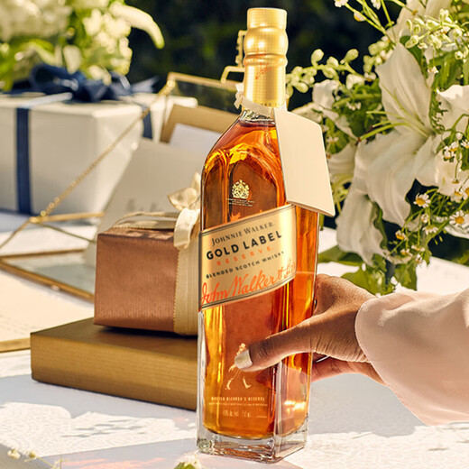 尊尼获加（JOHNNIE WALKER）苏格兰调和威士忌 原装进口 洋酒 【人气星品】金牌金方750ml