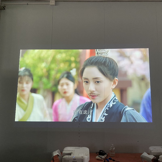 XMSJ Projector HD Ultra-Short Focus Laser 595WI/685W/695WI/725WI/735FI SENTER-HAND ULTRA-SHORT FOCUS HIGH EPSON 735FI LASER ULTRA-SHORT FOCUS 3600 Официальная стандартная конфигурация потока.