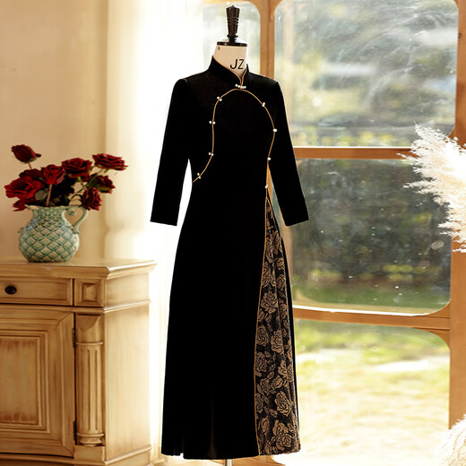 
Slimming mother dressed in gold velvet Odai improved cheongsam 2025 new women's retro long-sleeved daily dress autumn and winter Z1048 burgundy 3XL