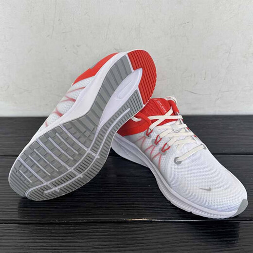 耐克（NIKE）运动鞋男鞋 夏季新款QUEST 4跑步鞋网面透气减震时尚低帮休闲鞋 DA1105-100/探索者4代 42.5