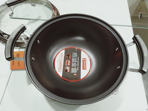 Fengpin Youzuo stew pot anti-spill double-ear iron pot wok cast iron true stainless flat bottom less oil smoke uncoated 32 gift box black 320cm