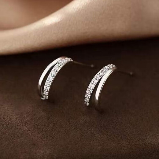Guanpuge Fat Donglai same style pt950 platinum earrings for women PT950 moissanite double ring earrings platinum earrings temperament network platinum double ring earrings