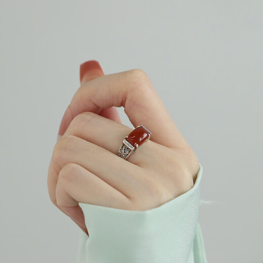 BOIGO925 Silver Tang Grass Pattern Southern Red Agate Square Ring Chinese Style Gift Adjustable Ring Jewelry Silver + Red One Size