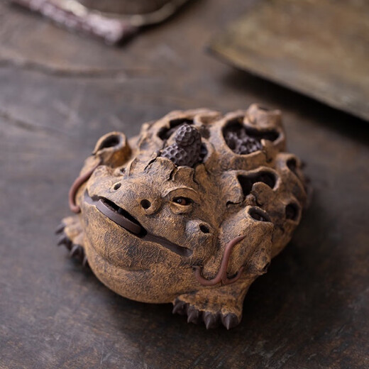 Ye Yu, Chen Hongjun, bark golden toad, Yixing purple sand tea pet ornaments, tea set, fully handmade tea toy carving, bark golden toad, works by Chen Hongjun