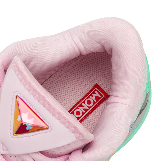 耐克（NIKE）男鞋 25夏季新款运动鞋LEBRON 22詹姆斯22缓震耐磨场上实战篮球鞋 FZ1098-100 39