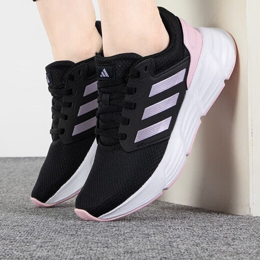 Adidas casual shoes women's shoes 2025 autumn new sports shoes mesh breathable light shock-absorbing running shoes ID7372 ID7372 black 36.5