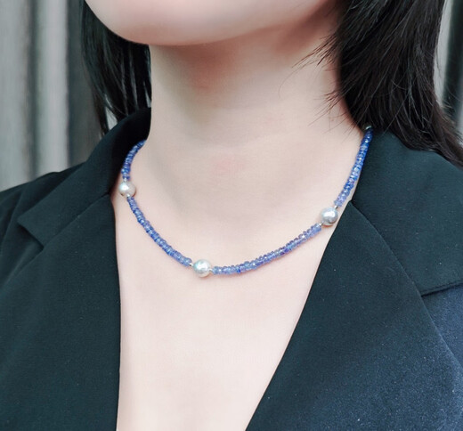 Lie Rui natural sea water hemp pearl natural tanzanite necklace niche design clavicle chain simple versatile high-end sense blue 8-9mm