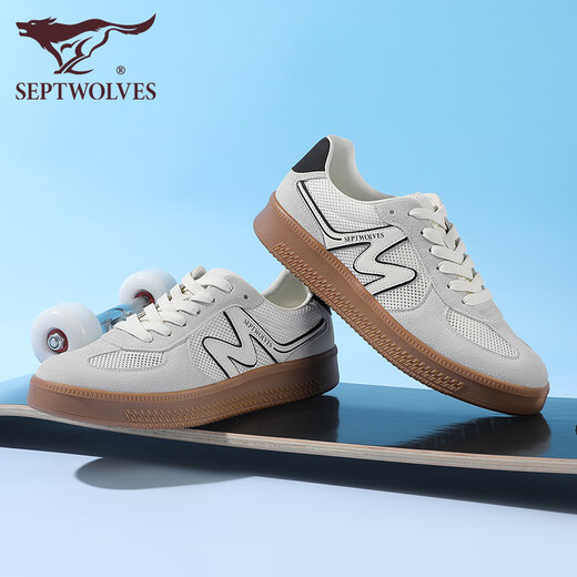 Siete zapatos para hombres de Wolf, zapatos desérticos, 2025 Summer Nuevo calzado de mesa de mesa retornable de malla retro, zapatos deportivos versátiles para hombres, blanco 9856 38