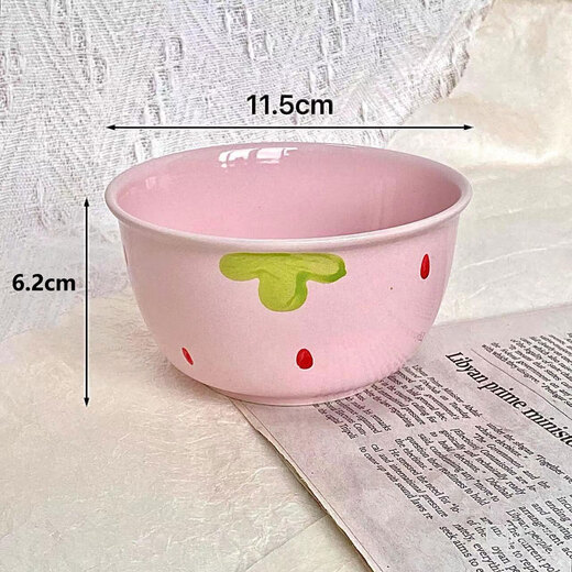 Strawberry ceramic bowl and spoon for home high-looking rice bowl girly heart dessert bowl underglaze color tableware set 4-piece set light pink strawberry 2 bowls 2 spoons