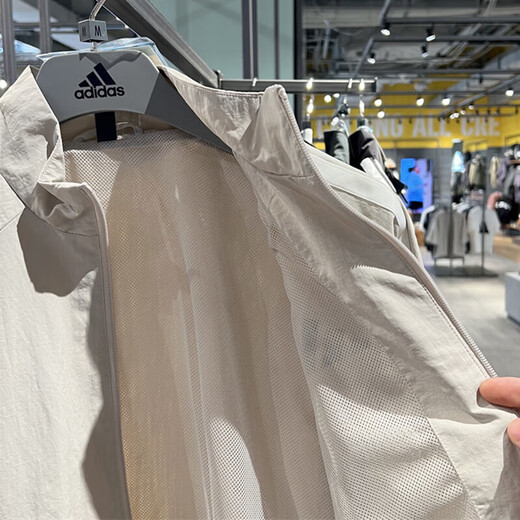 阿迪达斯 （adidas）外套男装2025夏季新款运动服梭织时尚百搭休闲立领上衣夹克KC3894 KC3894奇迹矾土棕/汉玉白 2XL