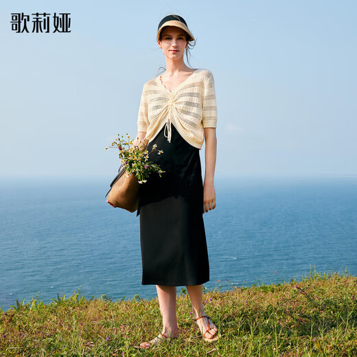 GOELIA Xiaoxiang style commuter knitted suspender dress and top two-piece set 1B4CAB070 00B black XS