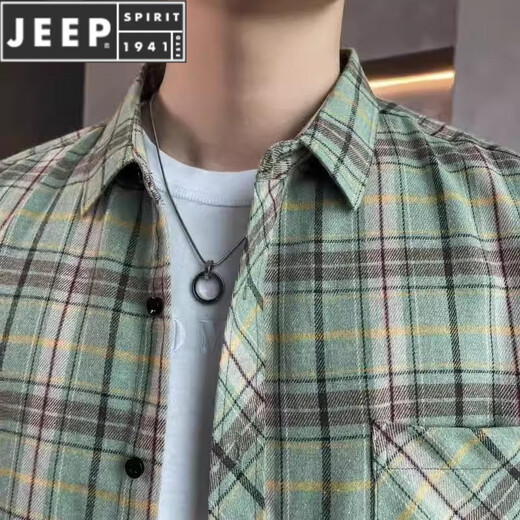 Jeep Spirit Plaid Shirt à manches longues 2025 Spring and Automne New Style Men de chemise décontractée en vrac pour hommes Men 9902 Green M [Recommandé 90-110jin [Jin est égal à 0,5 kg]]