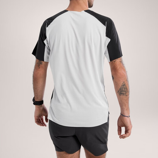 始祖鸟（ARC'TERYX）【包税】Arcteryx男士Norvan Downword Logo吸湿排汗短袖T恤X9720 黑色/隐秘灰Black/Solitude X972 S