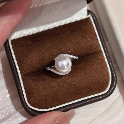 DL 1998DL1998 Australian white pearl ring summer light luxury sparkling diamond cross adjustable silver silver gray single pearl ring