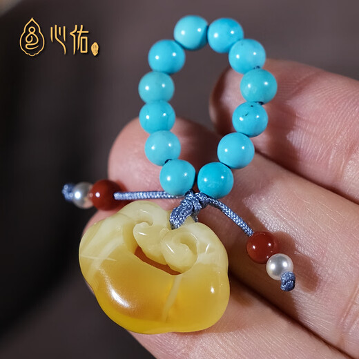 Xinyou natural real beeswax safety lock pendant necklace authentic clavicle chain side hanging small accessories diy gift girl accessories 3A grade Russian material safety lock width about 16mm