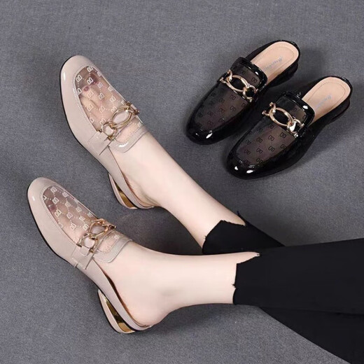 2025 New Baotou demi-glisseurs pour les femmes en été portez des maille à faible talon à la mode à talons à talons épais sandales à feuilles souples