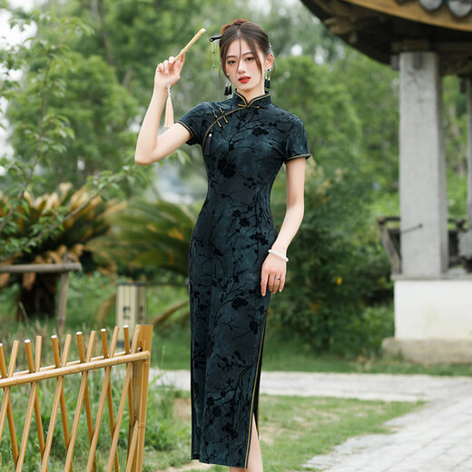 
Old Shanghai long modified cheongsam new 2025 young women's retro Republic of China slim-fitting catwalk everyday wearable 17078 pattern M