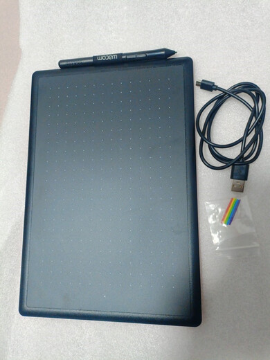 Wacom原装二手 ctl672手写板手绘板数位板手写板网课画画专用osu入门 98新全套+防护膜+收纳包