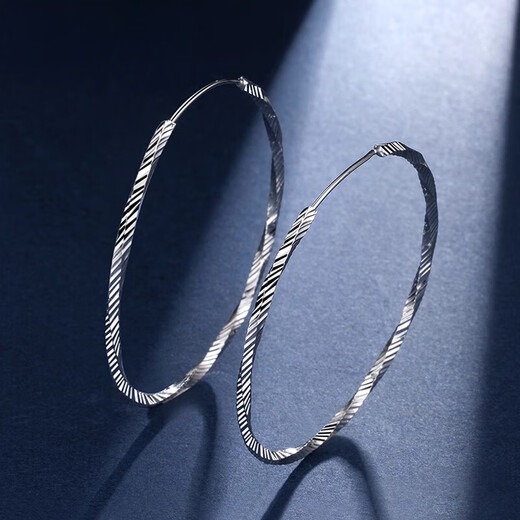Qianshu (QIANSHU) pt950 platinum large earrings for women, platinum large hoop earrings, turned twist earrings, exaggerated personalized earrings, diameter of about 2cm, weight of about 2.5-2.7 grams